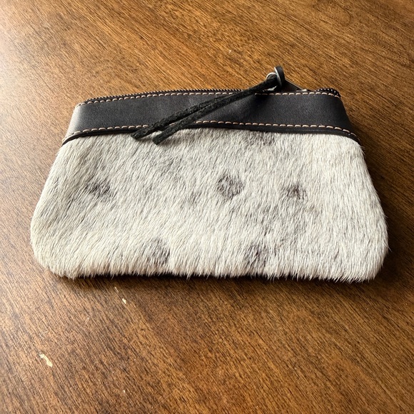 Handbags - Cowhide Leather Zip Pouch Clutch Black Leather Back Western Boho